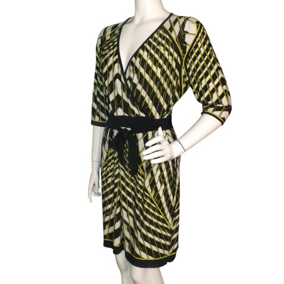 CALVIN KLEIN Dress, 12, Geometric, Half sleeve, Sash/Belt, Chartreuse/Black - Picture 4 of 11